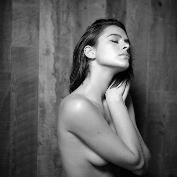 Bruna Marquezine, topless, Instagram Bruna Marquezine, topless, Instagram